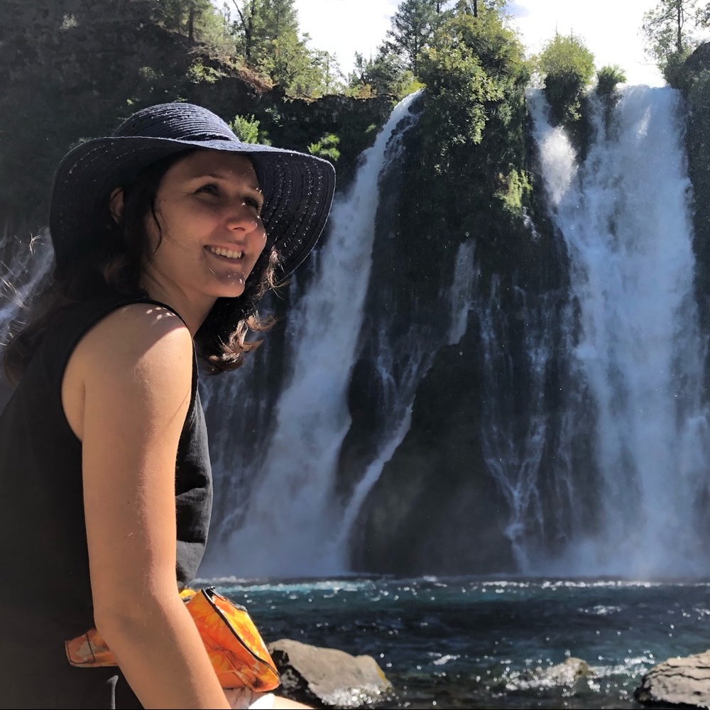 Meet your Posher, Marissa